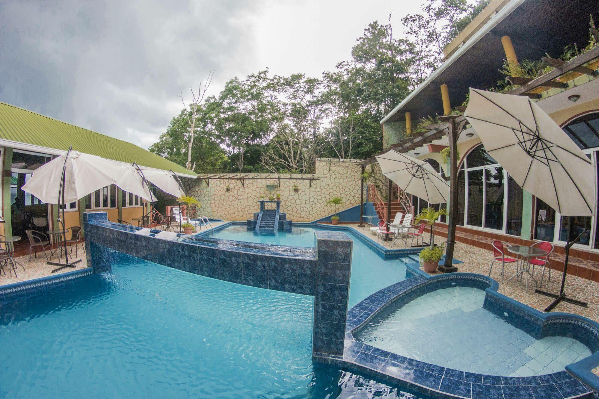 Hotel Ribiera Del Lago Peten Itza San Roman Dış mekan fotoğraf